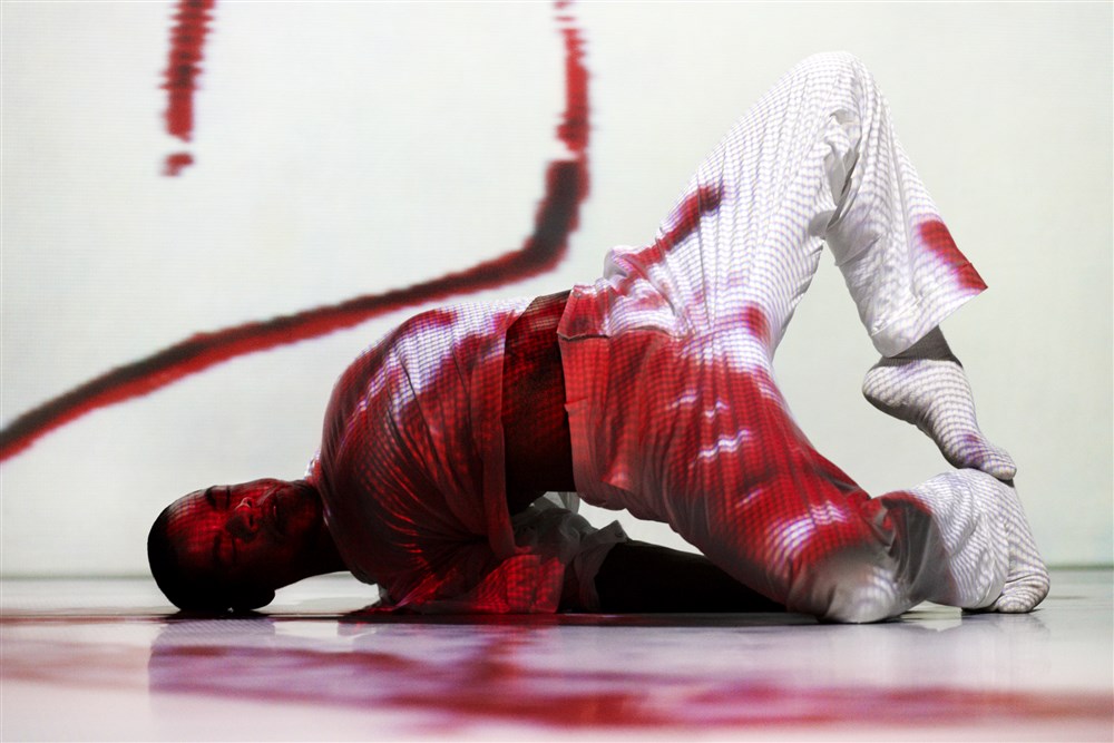 Jean Abreu in Blood